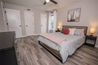 1701 W College Street, Sherman, TX 75092 - Photo 20