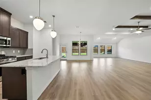 629 Mooney Dr, Saginaw, TX 76179 - Photo 28