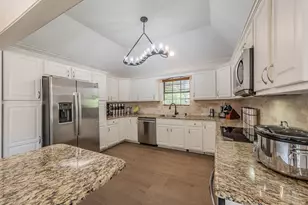 707 Kyle Dr, Arlington, TX 76011 - Photo 10