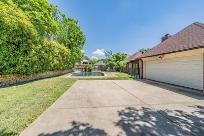 707 Kyle Drive, Arlington, TX 76011 - Photo 34