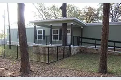 140 Southlake Drive, Mabank, TX 75156 - Photo 2