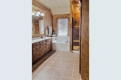 6725 S Fork Drive, North Richland Hills, TX 76182 - Photo 16