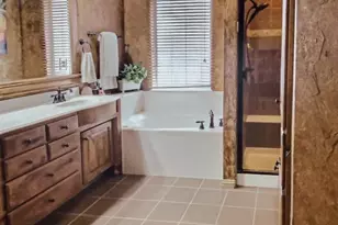 6725 S Fork Dr, North Richland Hills, TX 76182 - Photo 16