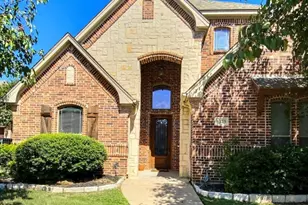 6725 S Fork Dr, North Richland Hills, TX 76182 - Photo 2
