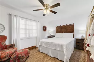 218 Rainbow Dr, Woodway, TX 76712 - Photo 30