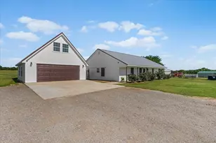 2250 Poolville Cut Off Rd, Poolville, TX 76487 - Photo 24