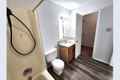 2202 Bolivar Street, Denton, TX 76201 - Photo 36