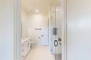 4439 Fatima Dr, Irving, TX 75062 - Photo 10