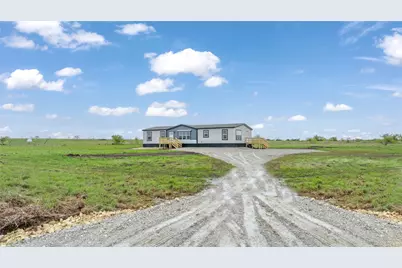 296 County Road 3215, Clifton, TX 76634 - Photo 2