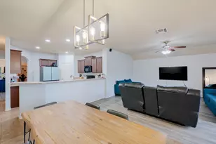 2005 Sterling Gate Dr, Heartland, TX 75126 - Photo 8