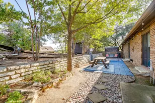 701 Terrace Dr, Weatherford, TX 76086 - Photo 10