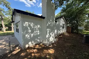 2202 Pontiac Dr, Arlington, TX 76013 - Photo 26