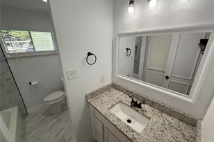 2202 Pontiac Dr, Arlington, TX 76013 - Photo 16