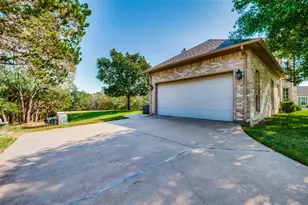 41074 Heartwood Cir, Whitney, TX 76692 - Photo 6