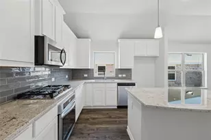 1215 Stockton Ln, Red Oak, TX 75154 - Photo 6