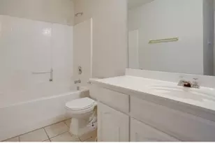 3233 S Univer Dr, Fort Worth, TX 76109 - Photo 10