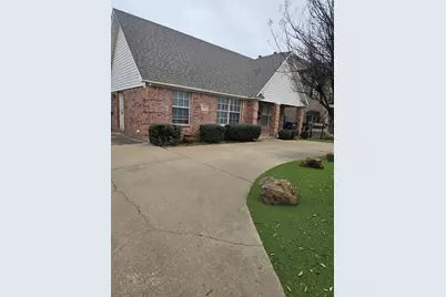 3233 S Univer. Drive, Fort Worth, TX 76109 - Photo 2