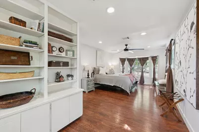 168 Barker Lane, Waco, TX 76705 - Photo 8