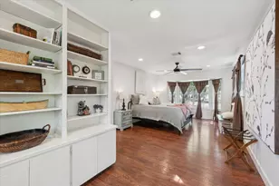 168 Barker Ln, Waco, TX 76705 - Photo 8