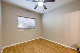 2404 Summer Ct, Arlington, TX 76001 - Photo 22