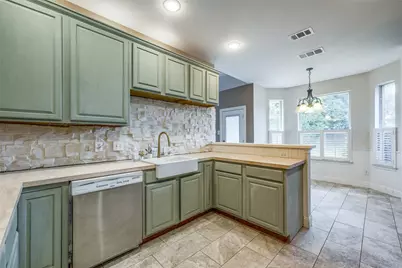 2404 Summer Court, Arlington, TX 76001 - Photo 18