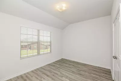 1307 Mallard Cove, Ennis, TX 75119 - Photo 16