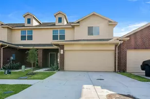 1307 Mallard Cv, Ennis, TX 75119 - Photo 2