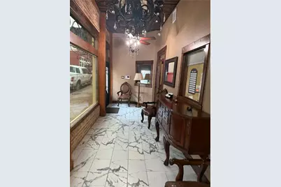 209 E Main Street, Waxahachie, TX 75165 - Photo 2