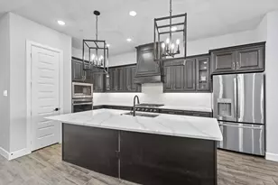 4760 Kings Garden Pkwy, Arlington, TX 76005 - Photo 10