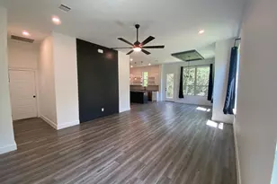 1600 Willow Wood Dr, Azle, TX 76020 - Photo 4