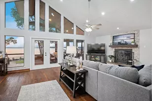 278 Shady Shores Dr, Mabank, TX 75156 - Photo 6