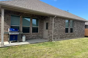 5266 Meadow Ln, Krum, TX 76249 - Photo 8