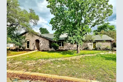 5409 Edinburgh Drive, Waco, TX 76710 - Photo 1