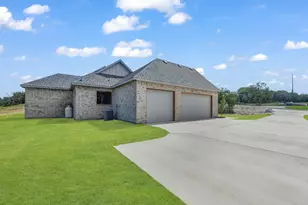 544 Aermotor Loop, Weatherford, TX 76085 - Photo 36