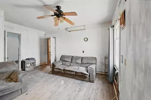 402 S Watson St, Alvarado, TX 76009 - Photo 20