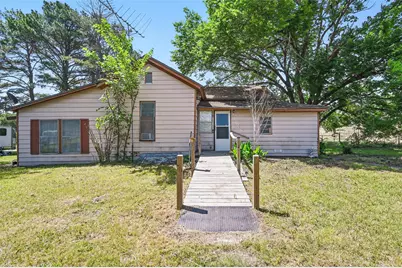 402 S Watson Street, Alvarado, TX 76009 - Photo 8