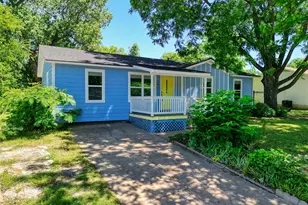 505 E 4th St, Weatherford, TX 76086 - Photo 2