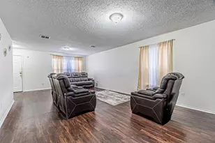 3016 Cesareo Dr, Grand Prairie, TX 75052 - Photo 8