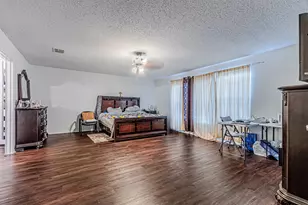 3016 Cesareo Dr, Grand Prairie, TX 75052 - Photo 16