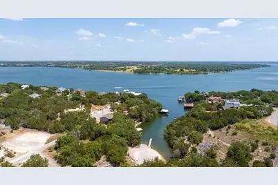 2301 Steepleridge Circle, Granbury, TX 76048 - Photo 8