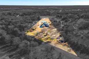 6306 Shadow Valley Dr, Burleson, TX 76028 - Photo 28