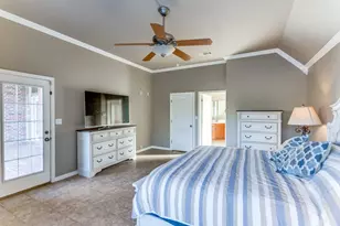 6306 Shadow Valley Dr, Burleson, TX 76028 - Photo 12