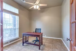 6306 Shadow Valley Dr, Burleson, TX 76028 - Photo 4