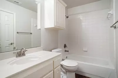 5000 Coral Creek Drive, Fort Worth, TX 76135 - Photo 18