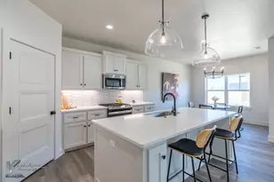 225 Pecan St, Abilene, TX 79602 - Photo 16