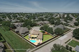 10717 Greenview Ct, Benbrook, TX 76126 - Photo 30