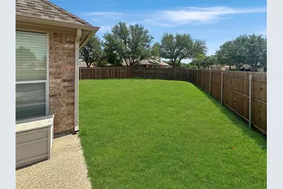 10717 Greenview Court, Benbrook, TX 76126 - Photo 28