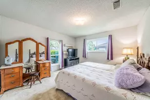 2138 Wellington Dr, Grand Prairie, TX 75051 - Photo 20