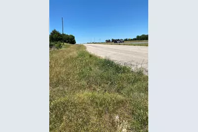 5925 Hwy 287, Bowie, TX 76230 - Photo 6