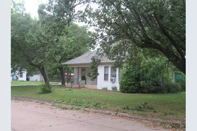 101 E Murray Street, Denison, TX 75021 - Photo 2